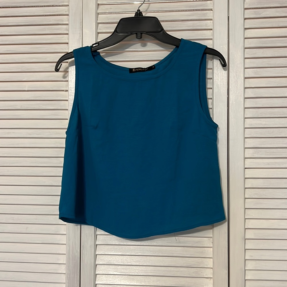 Cropped tank top